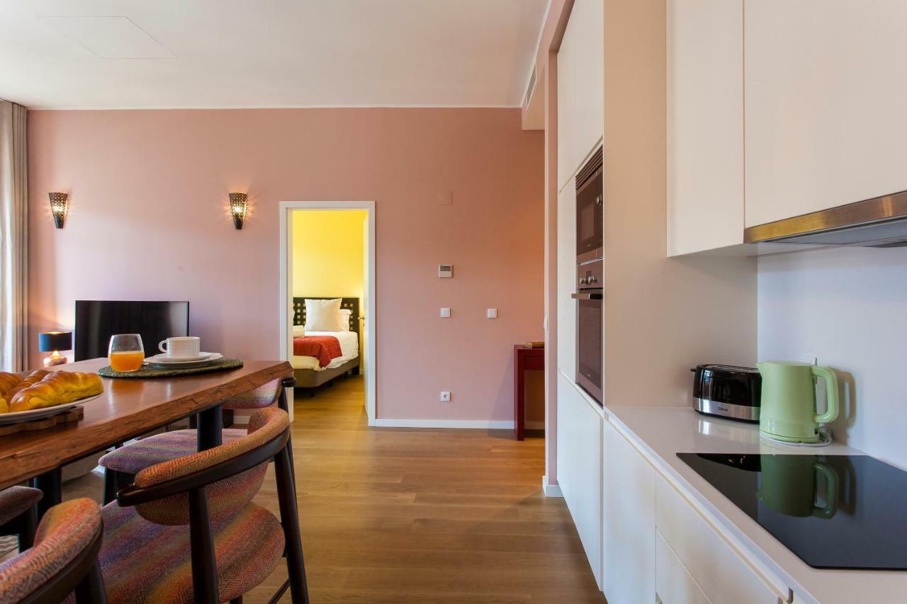 Joivy Sublime 2Br Apt On Restauradores Square Nearby Rossio Station Lisbon Exterior photo