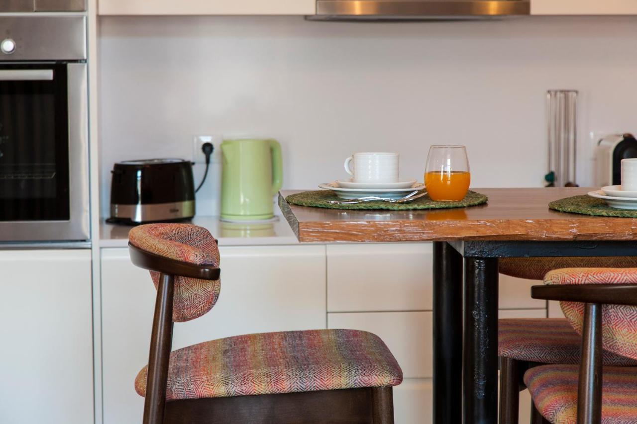 Joivy Sublime 2Br Apt On Restauradores Square Nearby Rossio Station Lisbon Exterior photo